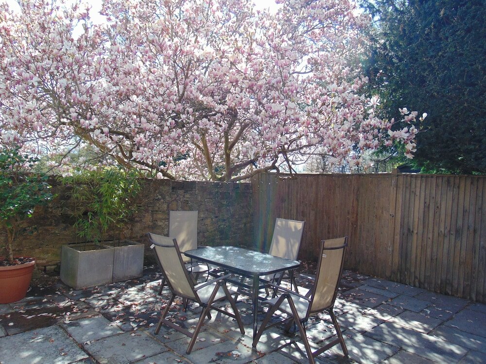 Фото The Coach House