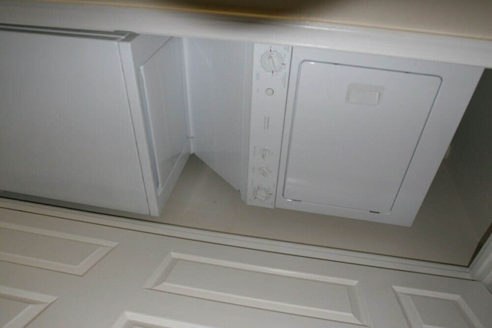 Фото Instrata by Executive Apartments