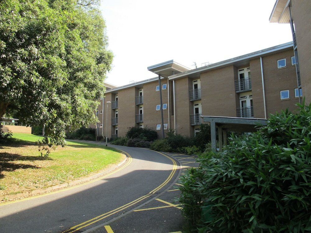 Фото University of Exeter Pennsylvania Court