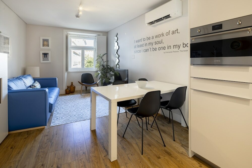 Фото Lisbon Best Apartments, площадь Шьяду