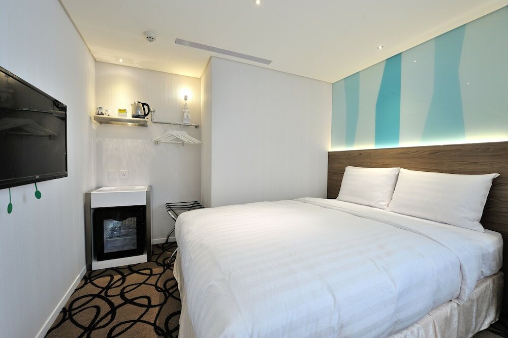 Фото Green World Hotel Zhonghua