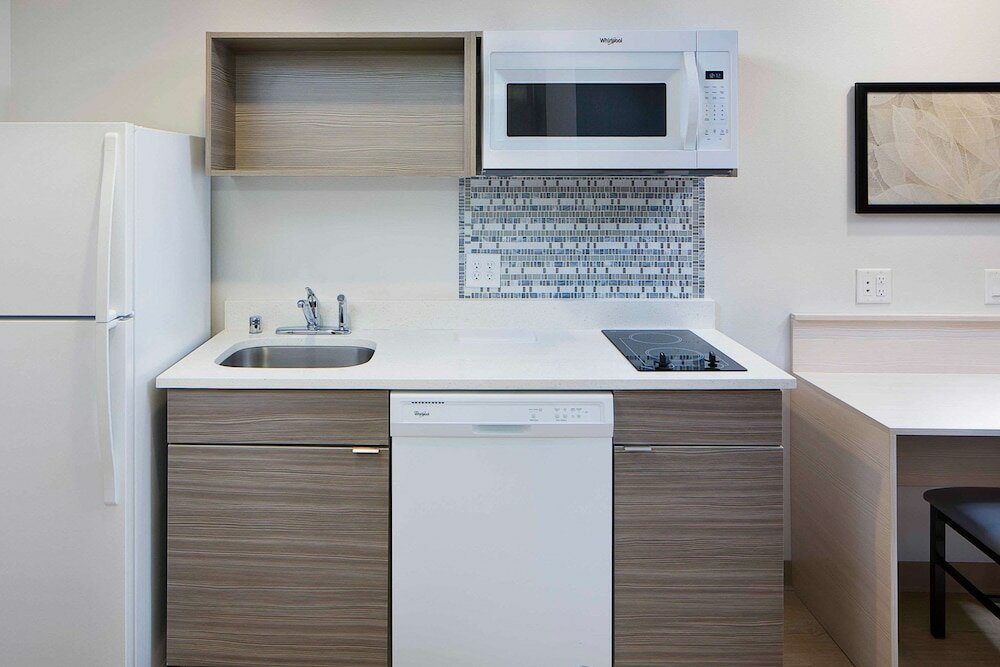 Фото WoodSpring Suites Seattle Everett