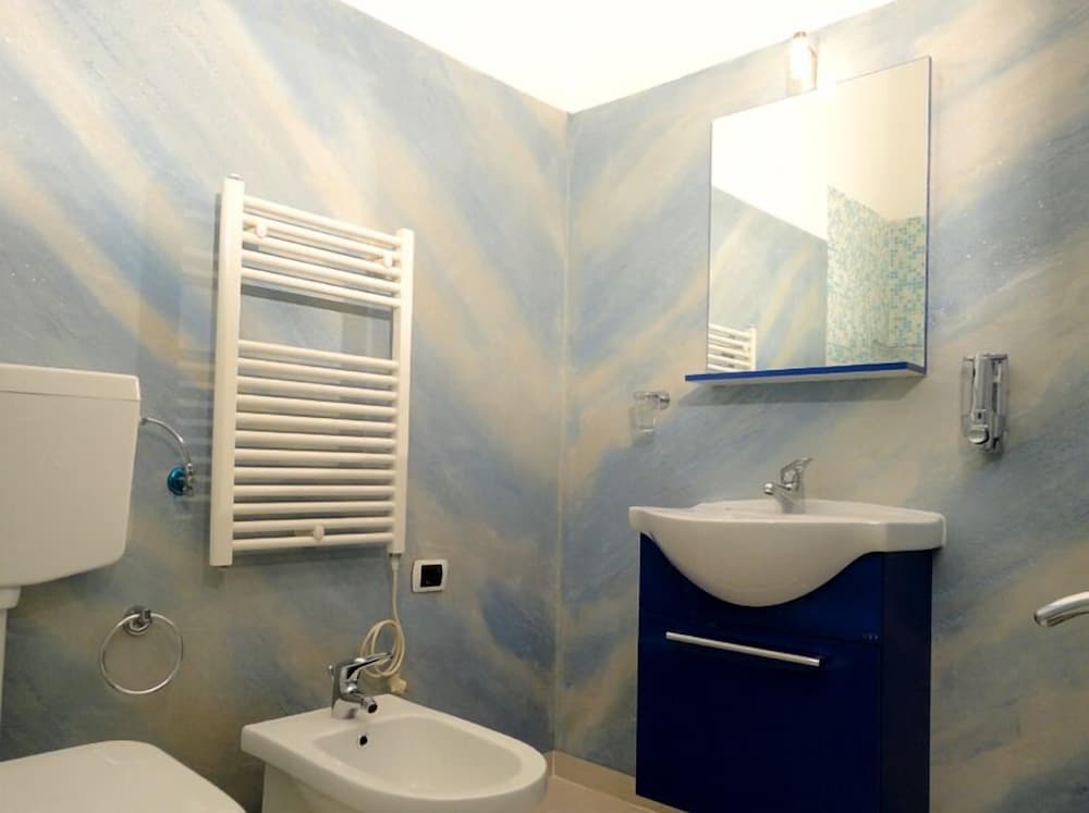 Фото Pavia Affitta Camere