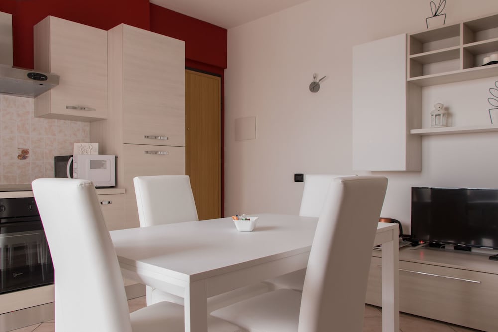 Фото Hq Aparthotel Milano Inn - Smart Suites