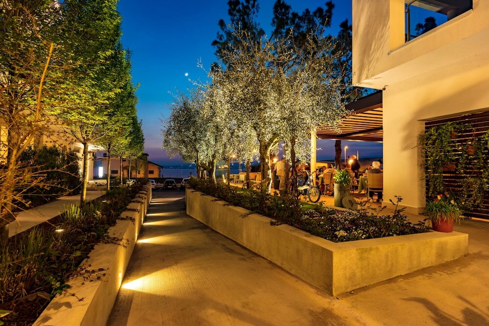 Фото Hotel Maximilian