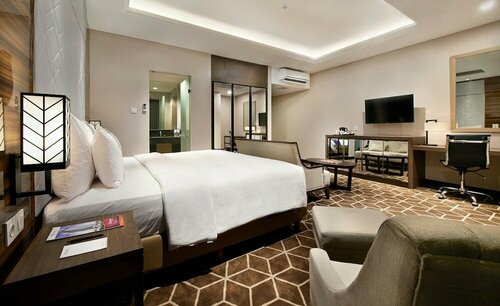 Гостиница Swiss-Belinn Tunjungan Surabaya в Сурабае