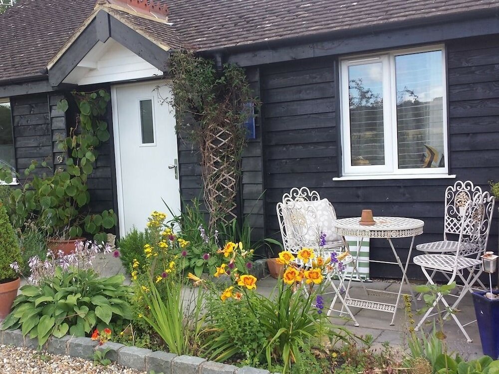 Фото Stable Oak Cottages