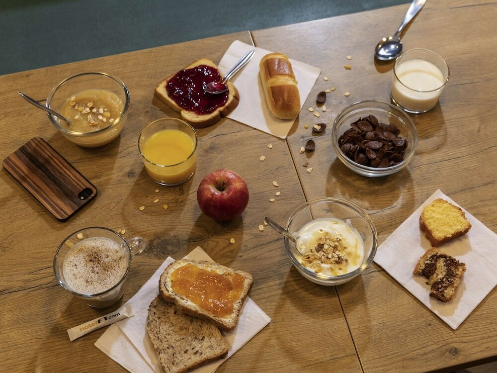 Фото HotelF1 Lyon Sud Oullins