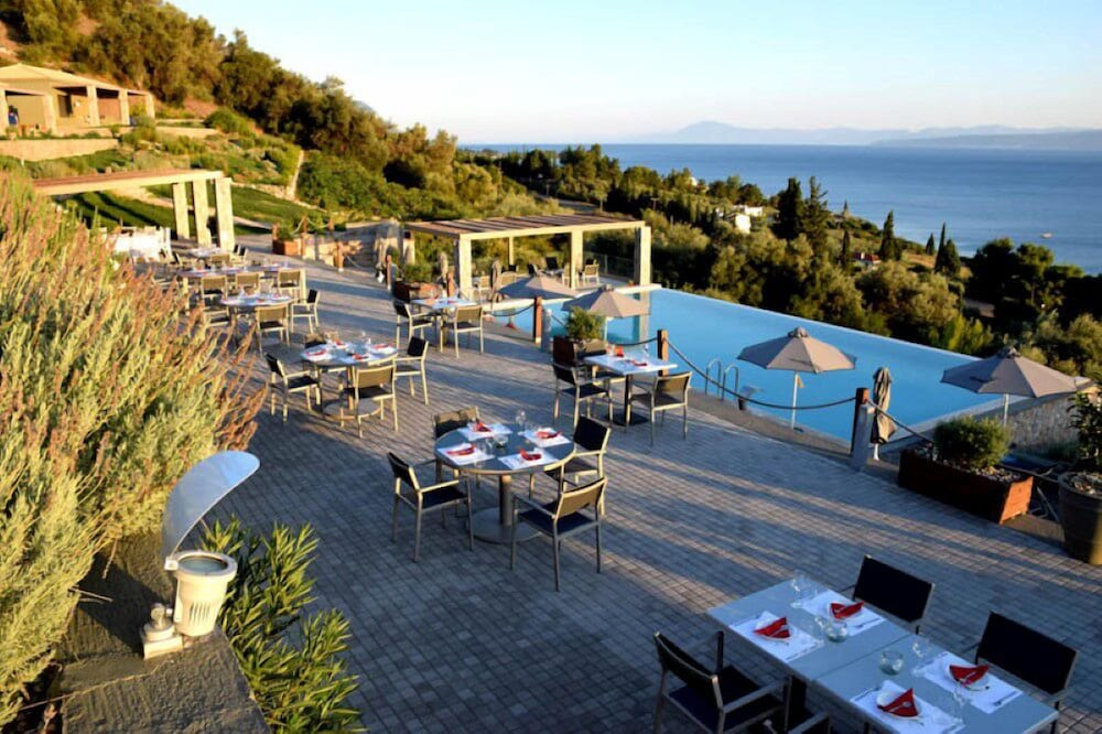 Фото Elimnion Resort