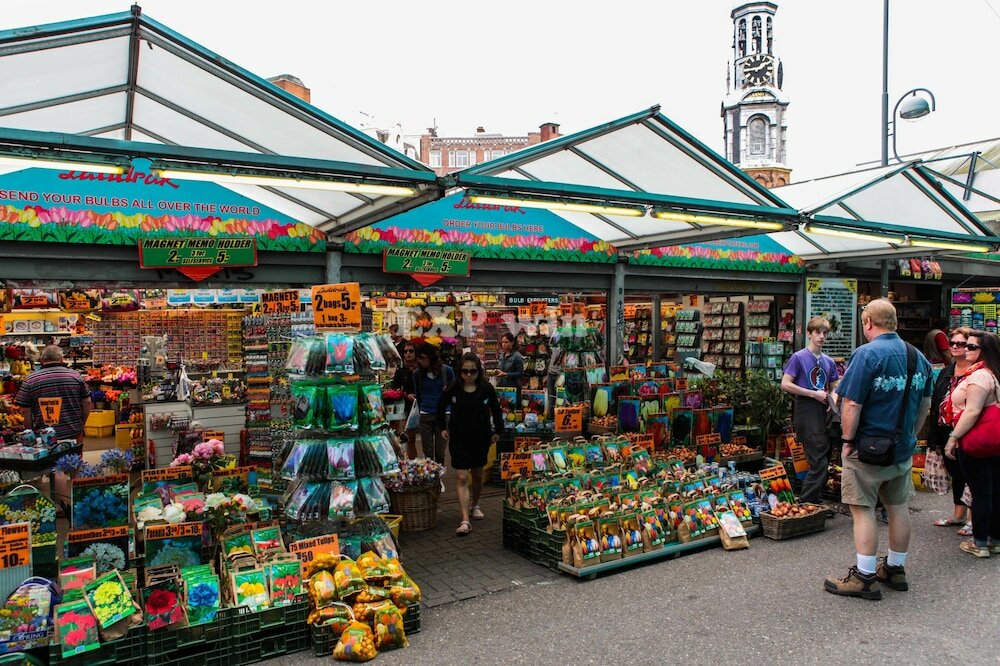 Фото Hampton by Hilton Amsterdam Centre East