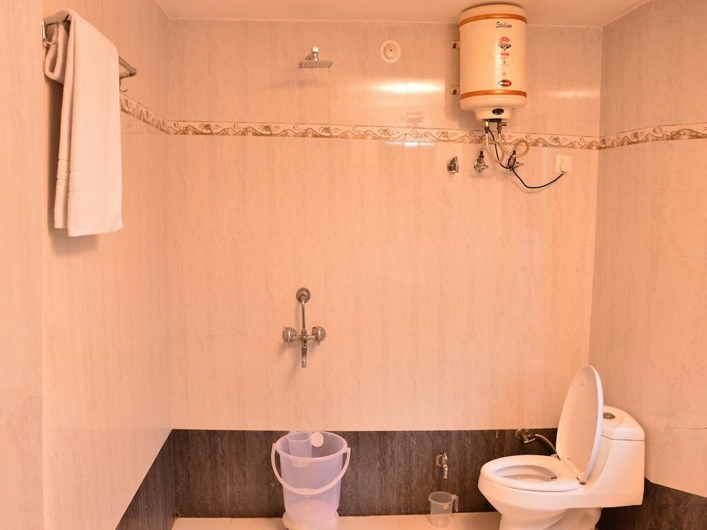 Фото Oyo 2689 Hotel Karan Villas