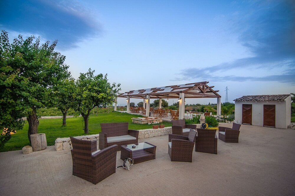 Фото Agriturismo alle Riserve Cavagrande