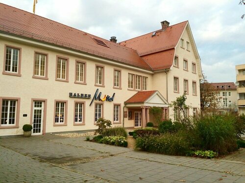 Гостиница Hotel Halber Mond в Хеппенхайме