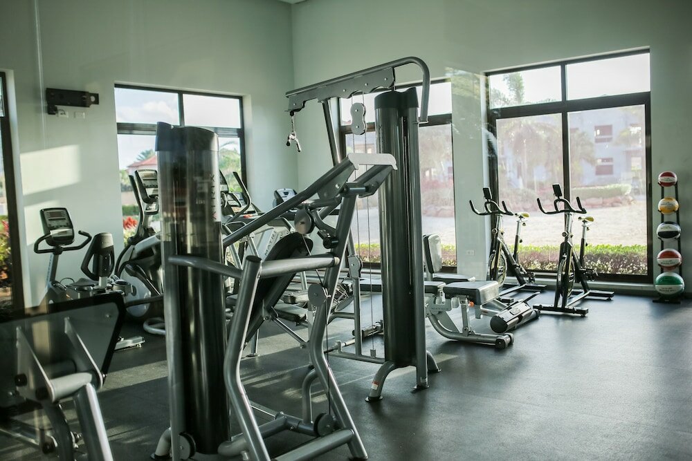 Фото Gold Coast Luxurious and Stylish Condo