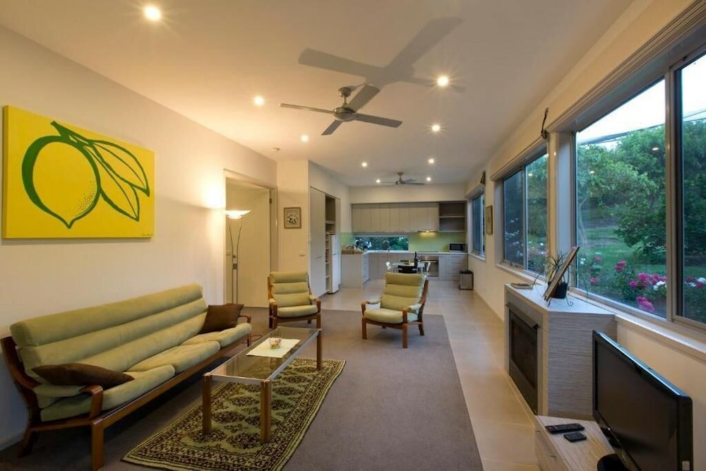 Фото Limetree Hideaway