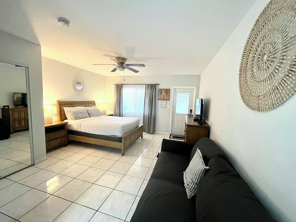 Фото 4145 by The Sea Inn & Suites