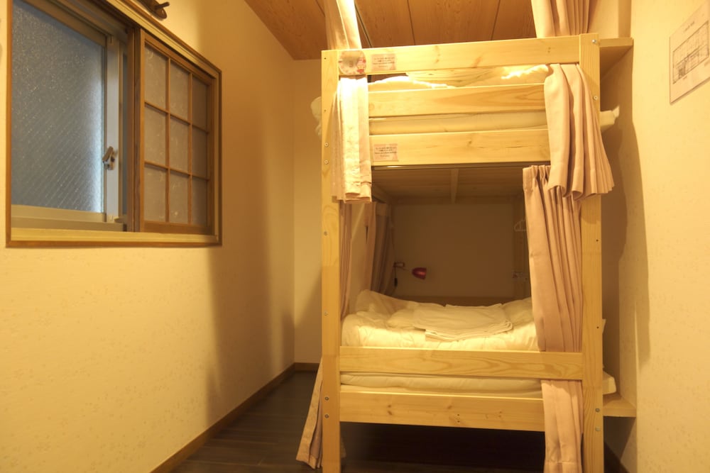 Фото Osaka Guesthouse Sakura