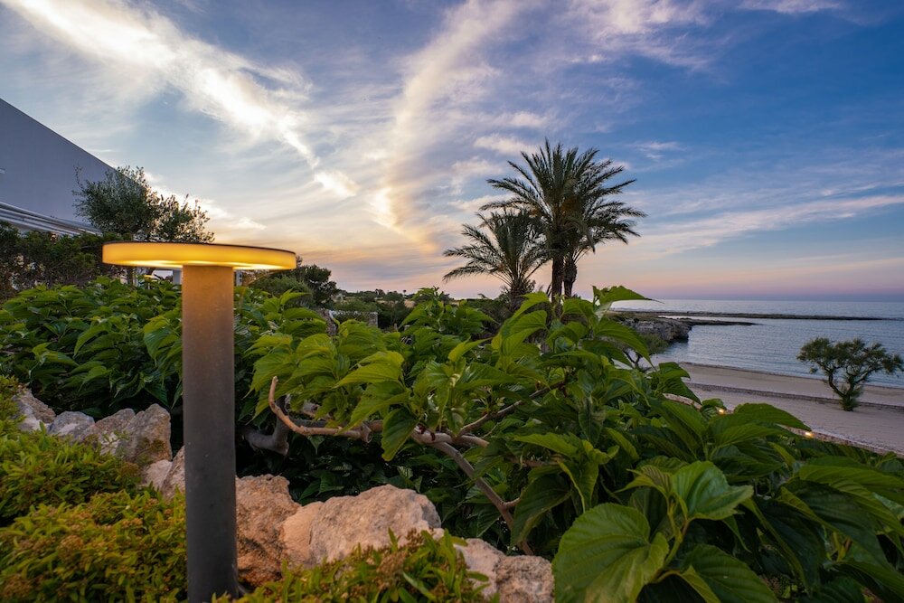 Фото Grotta Palazzese Beach Hotel