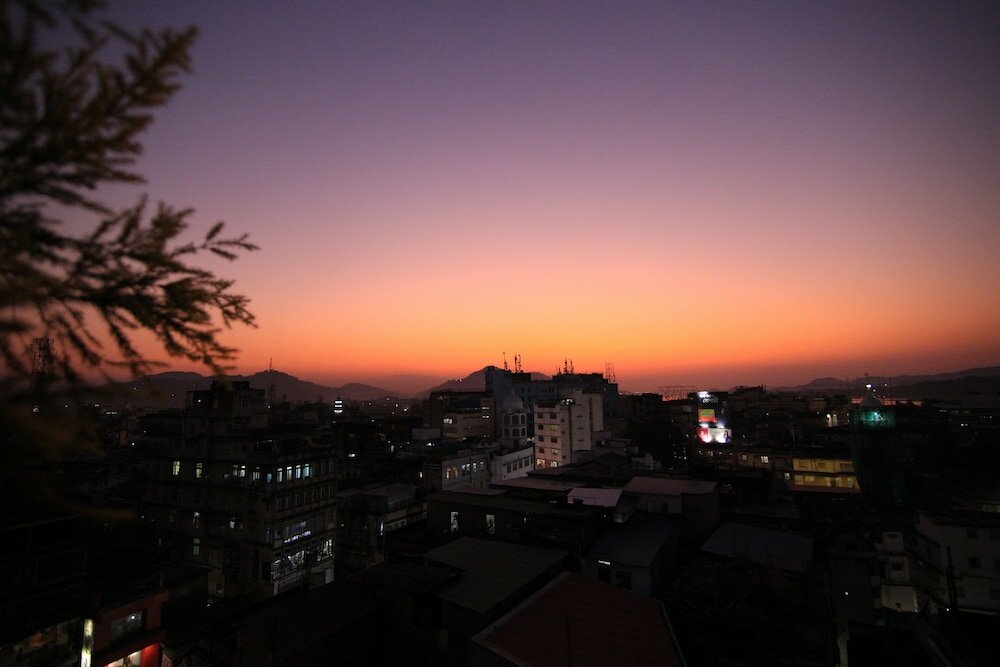 Фото Dynasty Hotel