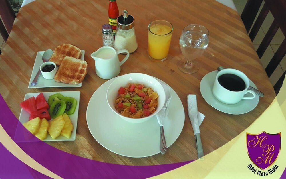 Фото Hotel Plaza Maria