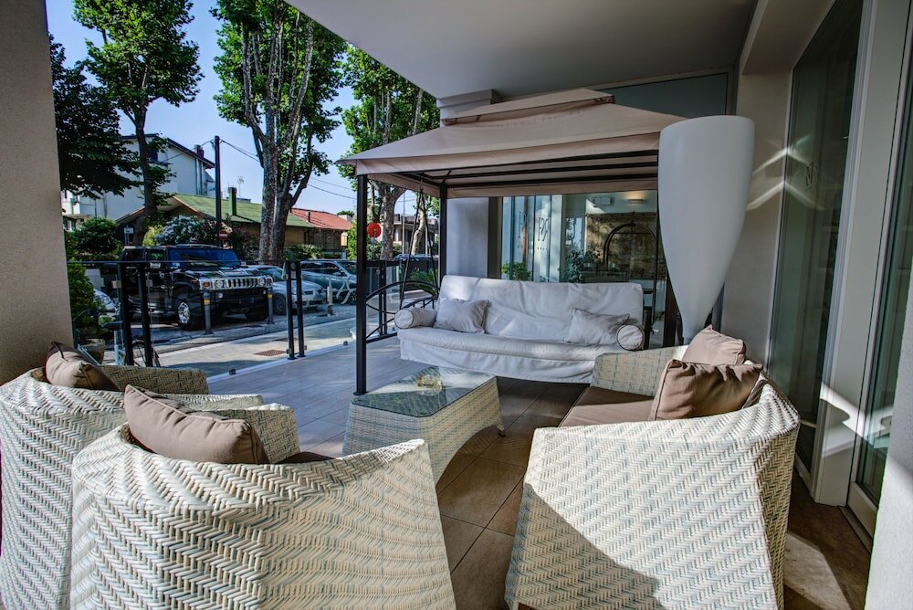 Фото Rimini Suite Hotel