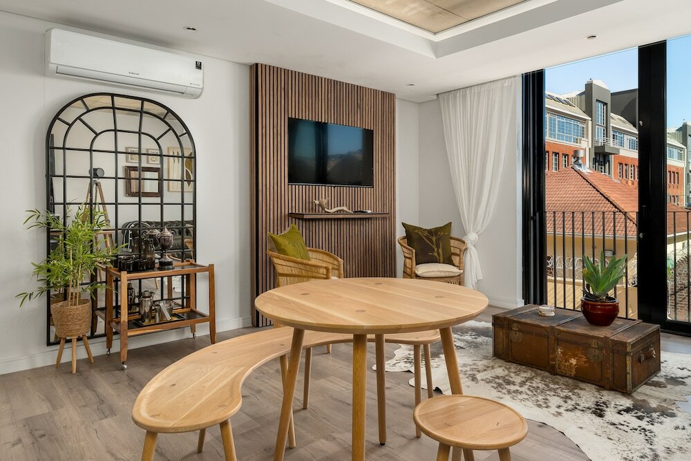 Фото The Signature 109