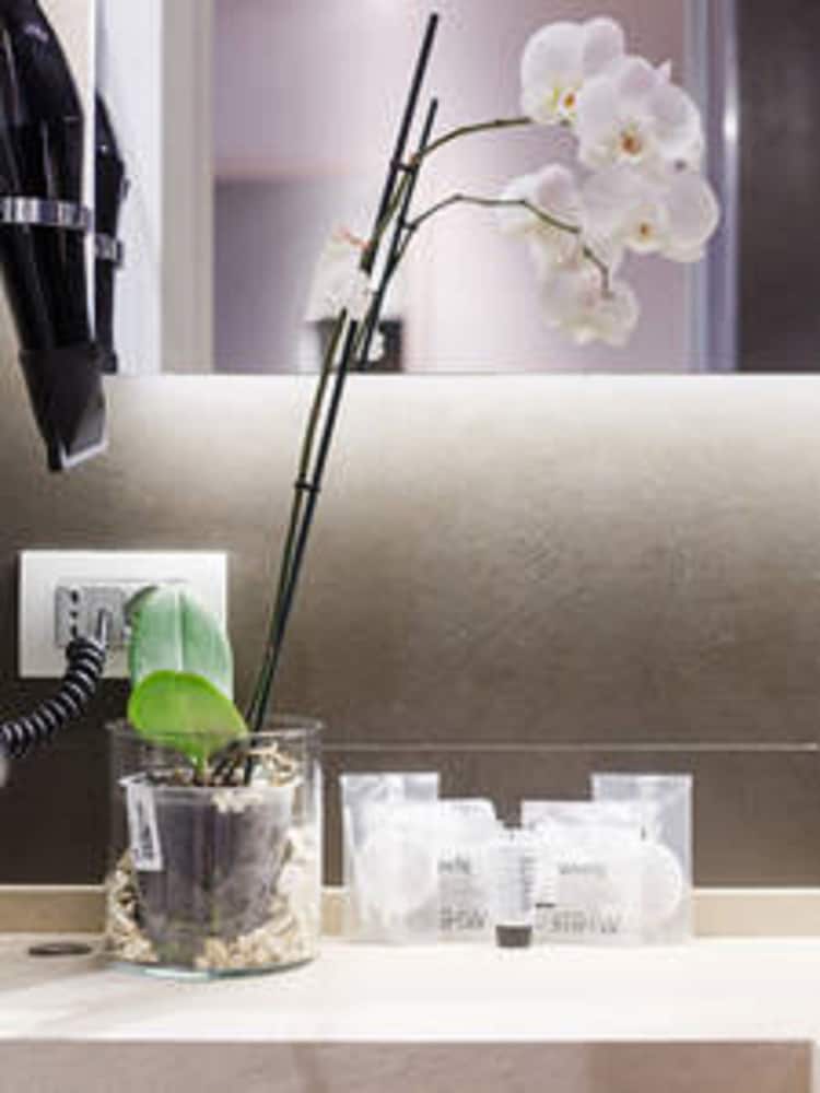 Фото Private Luxury Suites