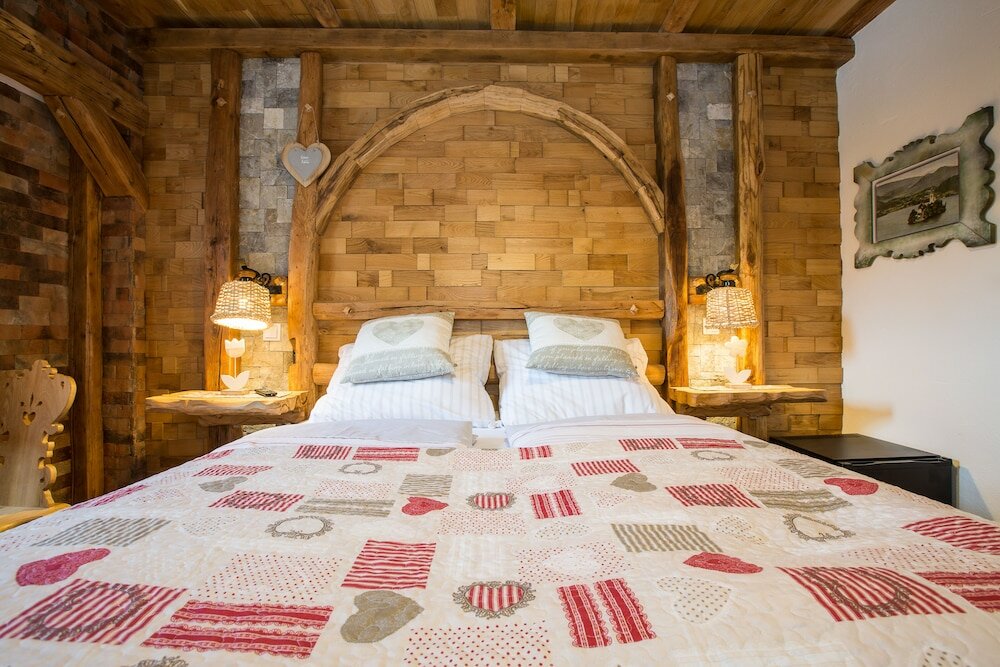 Фото Old Bled House