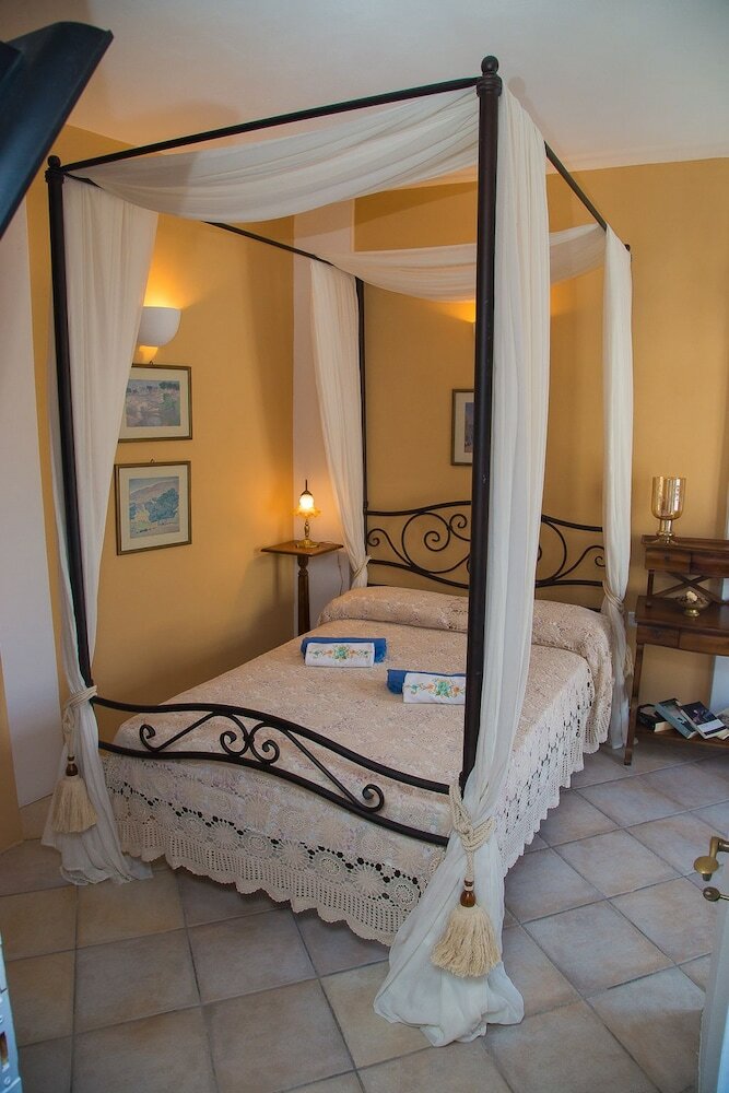 Фото Lydia Luxury Villa