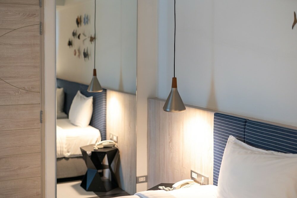 Фото Krabi SeaBass Hotel