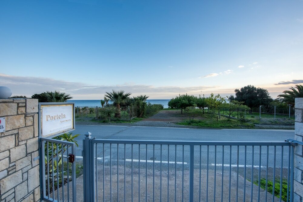 Фото Portela Apartments Kampoula