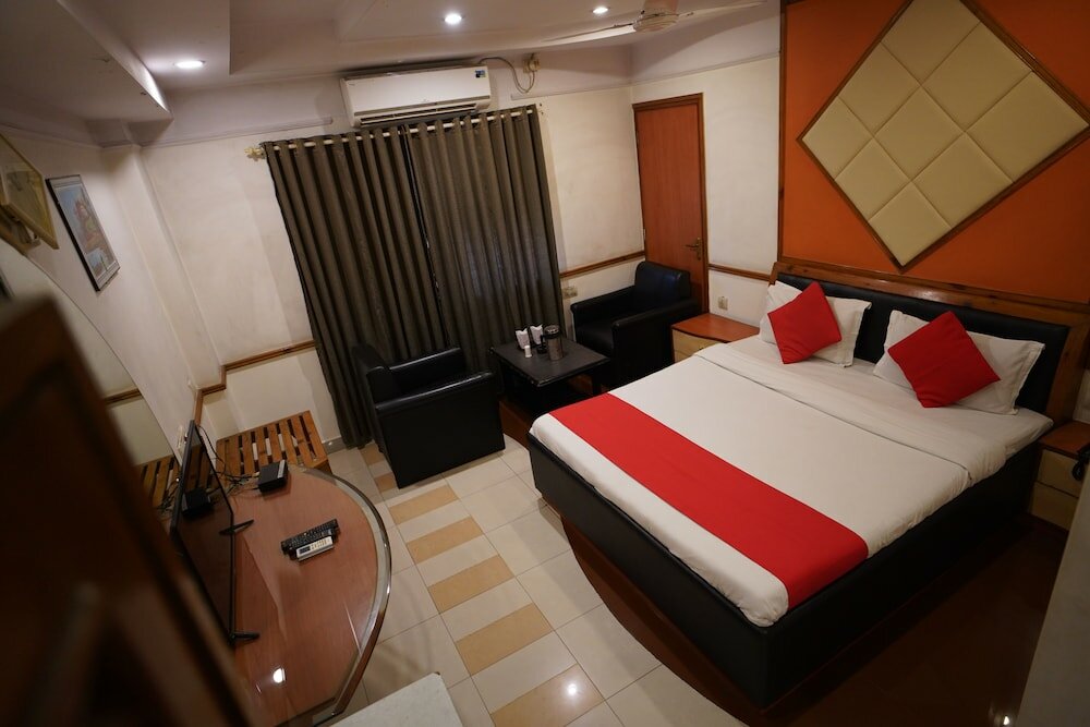 Фото Hotel Gokul