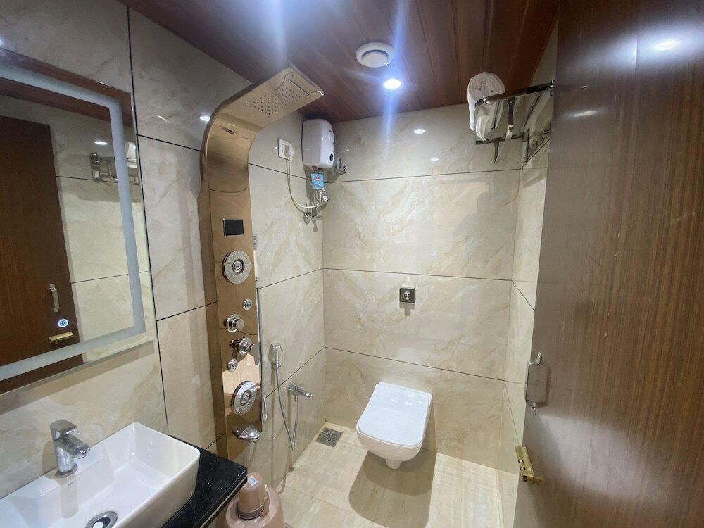 Фото Hotel Classio Inn - Kokilaben Hospital