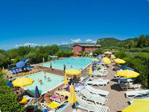 Гостиница Camping Serenella в Бардолине
