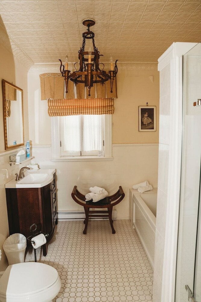 Фото Grey Gables Inn