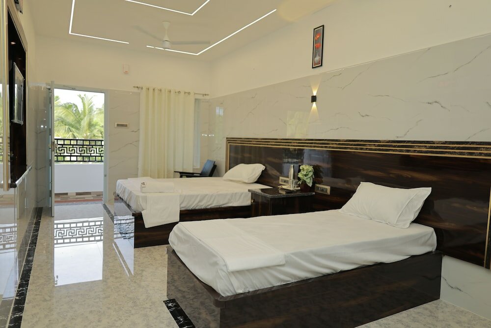 Фото Hotel Cyril