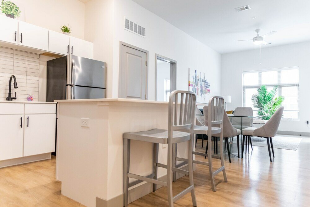 Фото 2br Brand New Suite With Gym & Pool