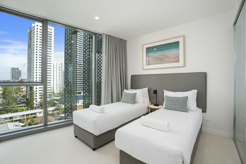 Фото Signature Broadbeach - Gclr