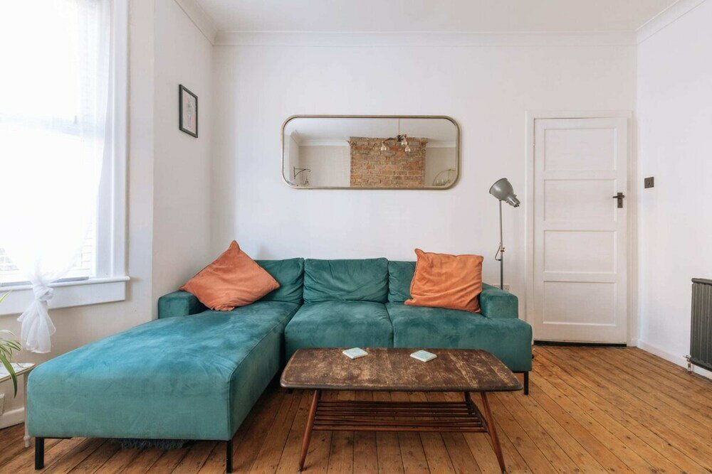 Фото Cosy & Charming 3 Bedroom Terraced Home, Bath!