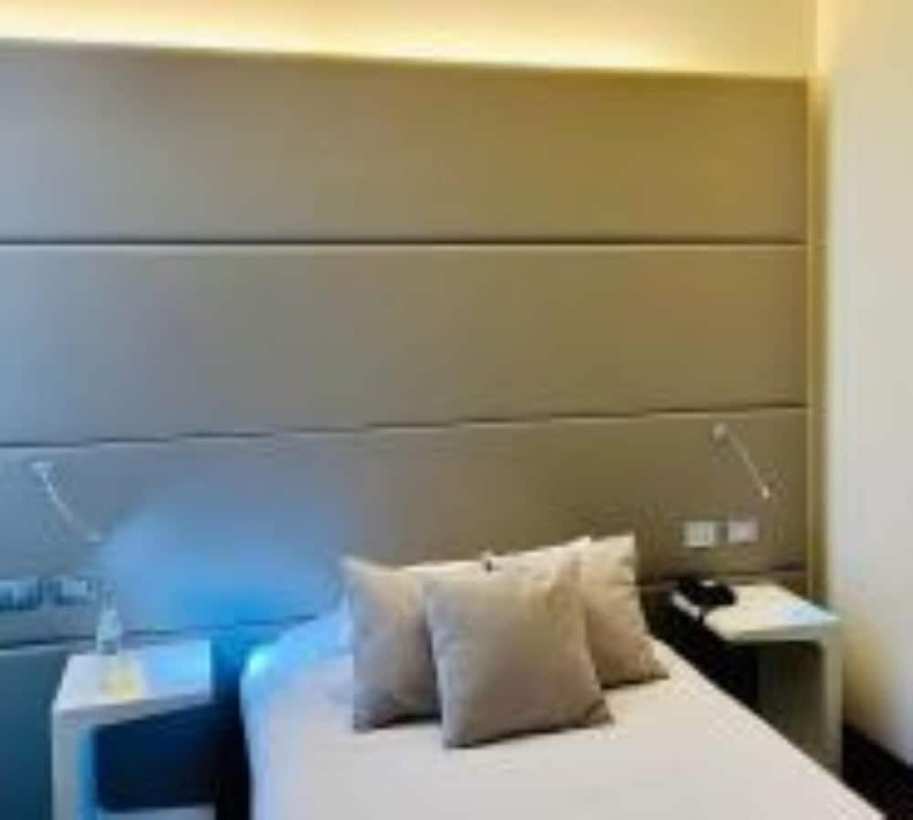 Фото Hotel Cenacolo Assisi