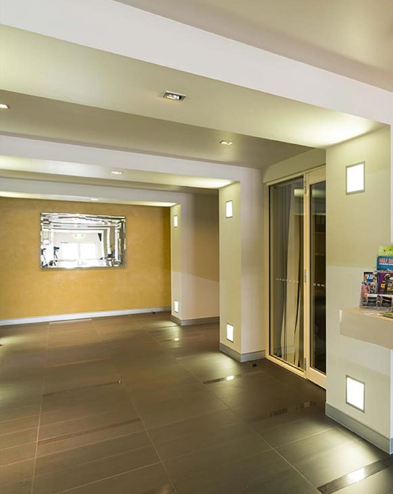 Фото Cairns City Apartments