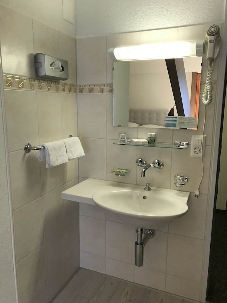 Фото Murtenhof & Krone