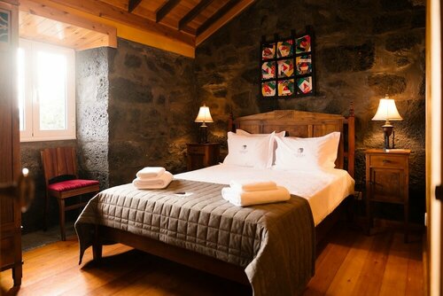 Внешний вид отеля Adegas do Pico в Сан-Роке-ду-Пику, фото 2