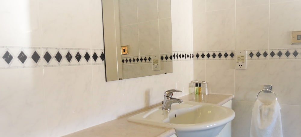 Фото Hunters Lodge