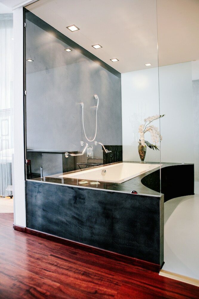 Фото Murtenhof & Krone