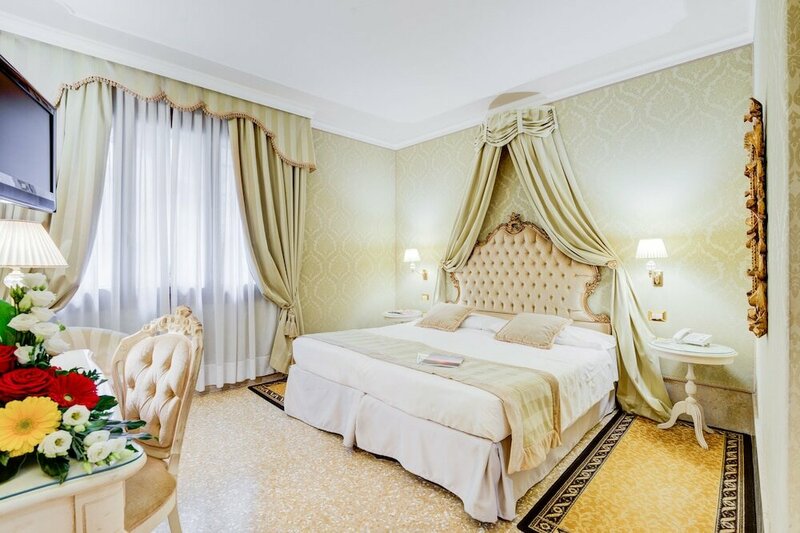 Гостиница Hotel Al Duca di Venezia в Венеции