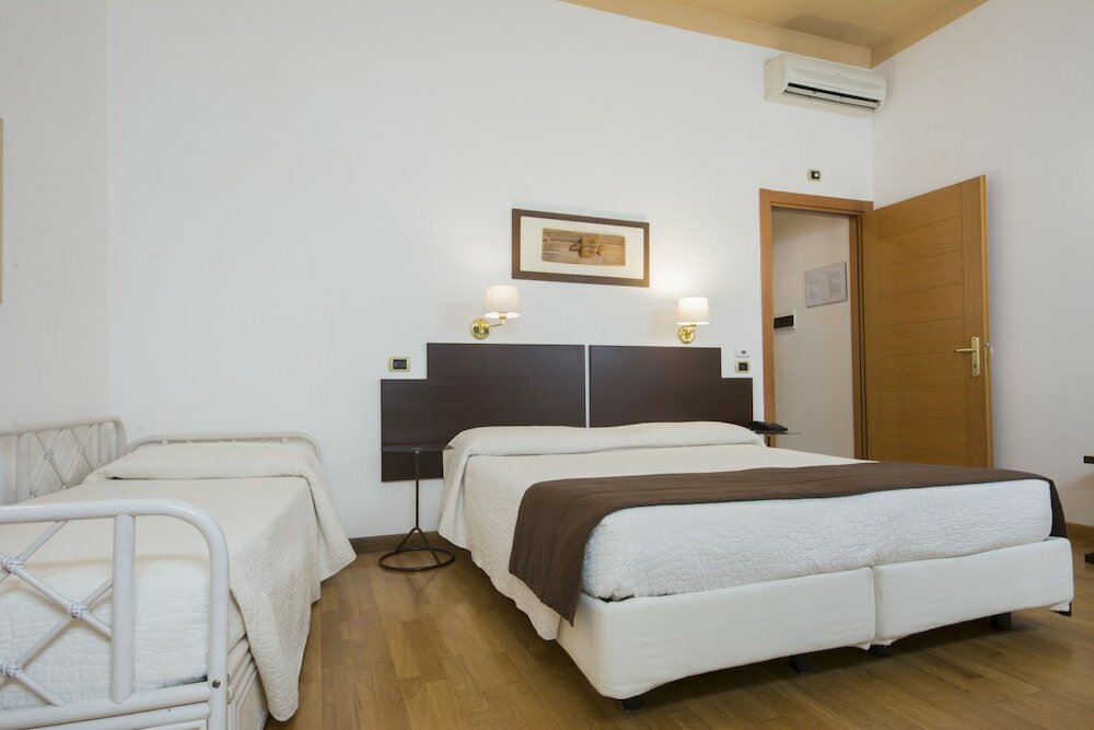 Фото Piazza Paradiso Accomodation