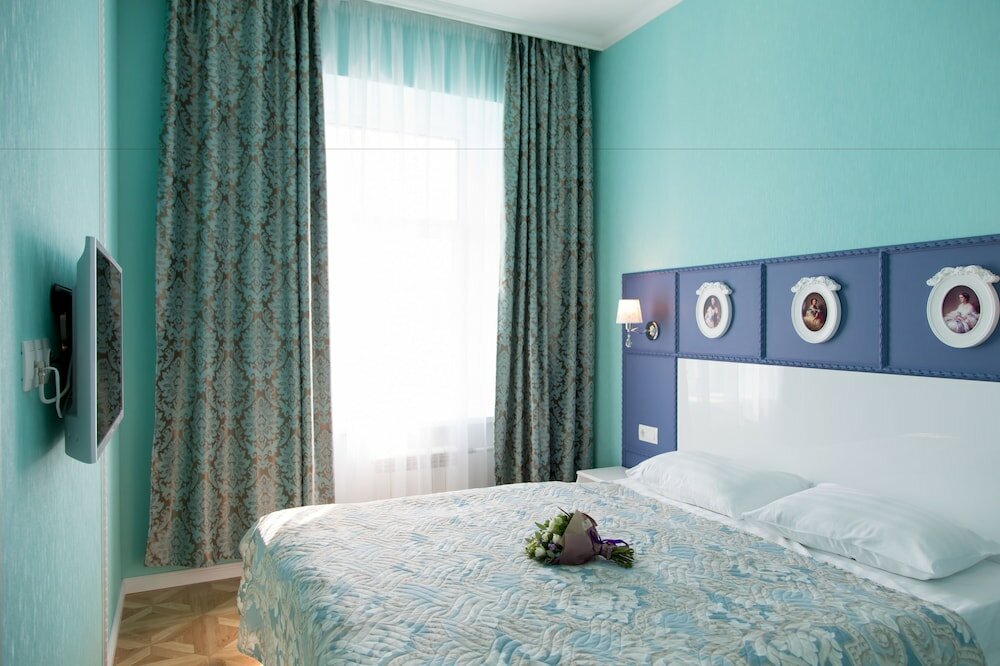 Фото Грифон