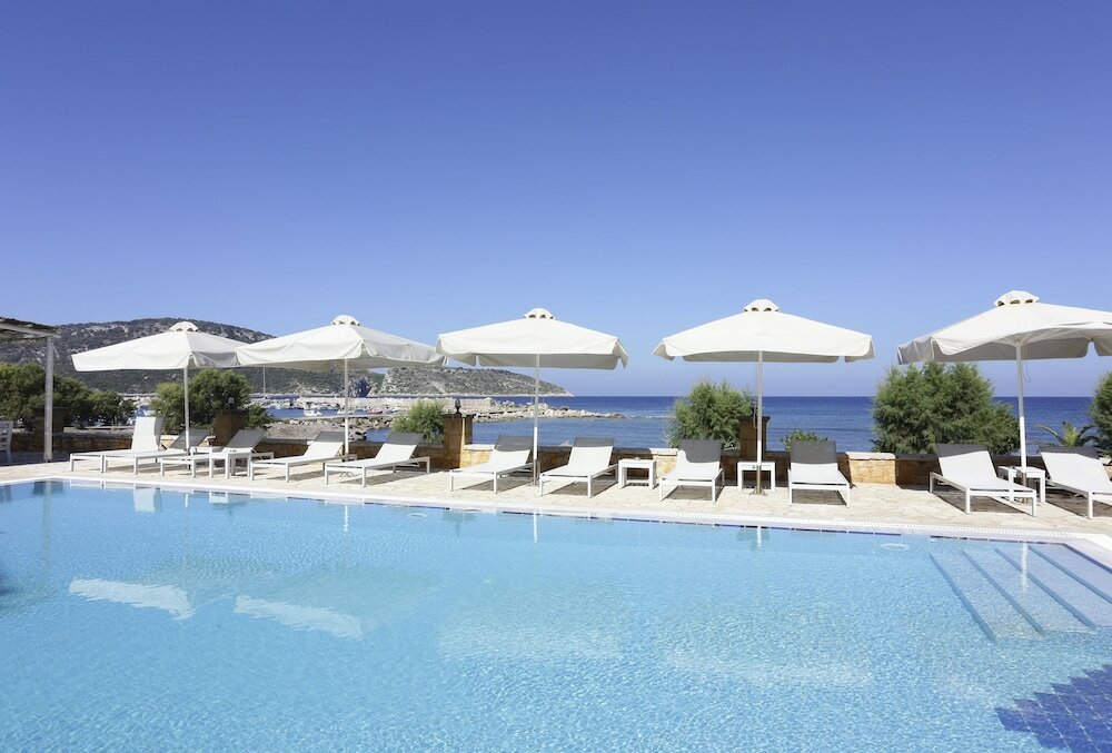 Фото Artina Hotel