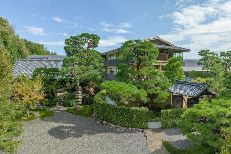 Гостиница Suiran, A Luxury Collection Hotel, Kyoto в Киото